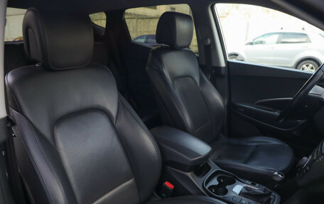 Hyundai Santa Fe III рестайлинг, 2012 год, 1 304 777 рублей, 29 фотография