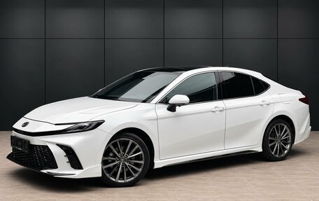 Toyota Camry, 2025 год, 3 970 000 рублей, 1 фотография