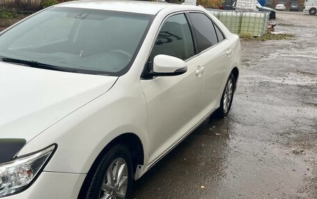 Toyota Camry, 2014 год, 1 310 000 рублей, 3 фотография