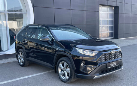 Toyota RAV4, 2019 год, 3 014 000 рублей, 3 фотография