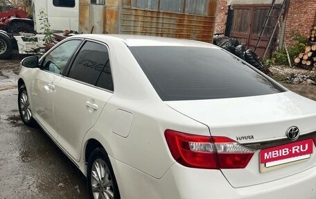 Toyota Camry, 2014 год, 1 310 000 рублей, 4 фотография