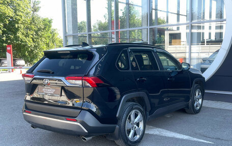 Toyota RAV4, 2019 год, 3 014 000 рублей, 4 фотография