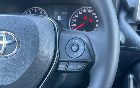 Toyota RAV4, 2019 год, 3 014 000 рублей, 14 фотография