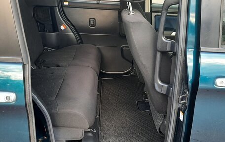 Toyota Roomy I, 2017 год, 950 000 рублей, 17 фотография