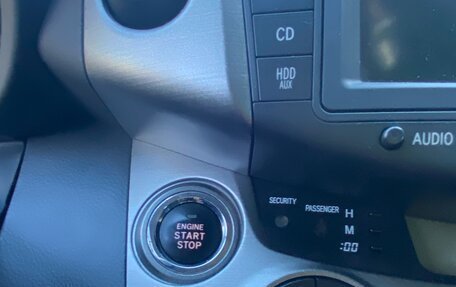 Toyota RAV4, 2010 год, 1 260 000 рублей, 13 фотография