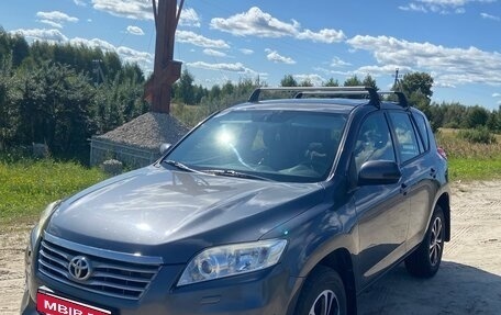 Toyota RAV4, 2010 год, 1 260 000 рублей, 2 фотография