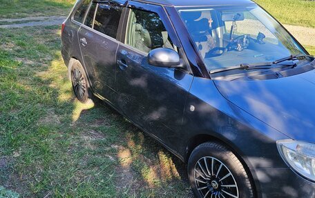 Skoda Fabia II, 2009 год, 460 000 рублей, 2 фотография