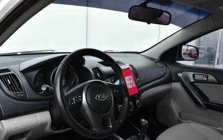 KIA Forte II, 2010 год, 695 000 рублей, 12 фотография