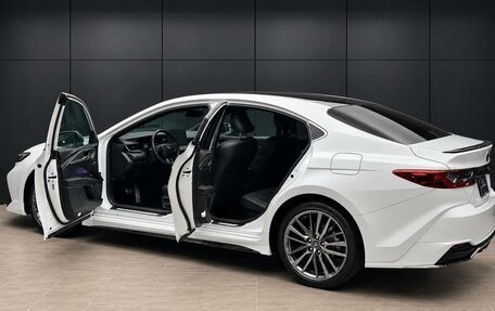 Toyota Camry, 2025 год, 3 970 000 рублей, 7 фотография