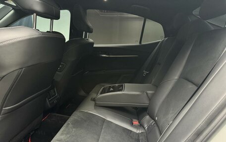 Toyota Camry, 2025 год, 3 970 000 рублей, 24 фотография