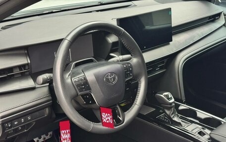 Toyota Camry, 2025 год, 3 970 000 рублей, 13 фотография
