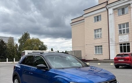 Volkswagen T-Roc I, 2019 год, 3 099 999 рублей, 12 фотография