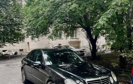 Mercedes-Benz E-Класс, 2006 год, 500 000 рублей, 1 фотография