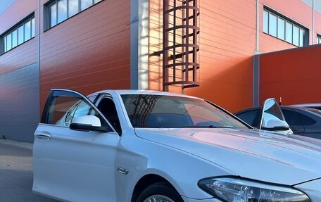 BMW 5 серия, 2014 год, 2 100 000 рублей, 11 фотография