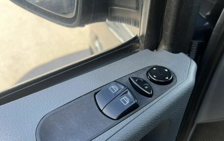 Mercedes-Benz Vito, 2004 год, 1 149 000 рублей, 15 фотография