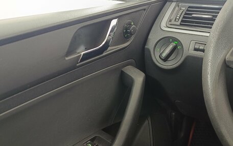 Skoda Rapid I, 2016 год, 970 000 рублей, 12 фотография