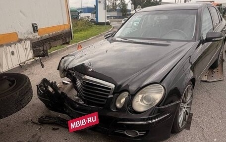 Mercedes-Benz E-Класс, 2006 год, 500 000 рублей, 3 фотография