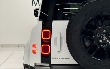 Land Rover Defender II, 2021 год, 5 300 000 рублей, 13 фотография