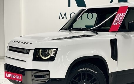 Land Rover Defender II, 2021 год, 5 300 000 рублей, 2 фотография