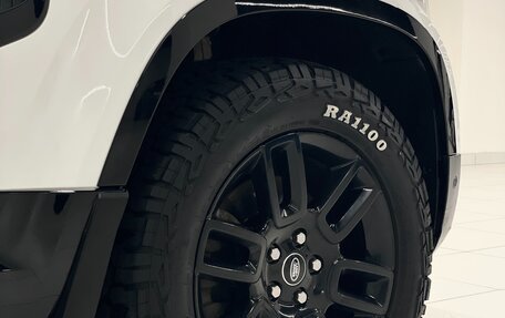 Land Rover Defender II, 2021 год, 5 300 000 рублей, 23 фотография