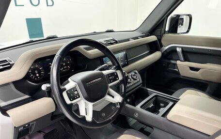 Land Rover Defender II, 2021 год, 5 300 000 рублей, 25 фотография