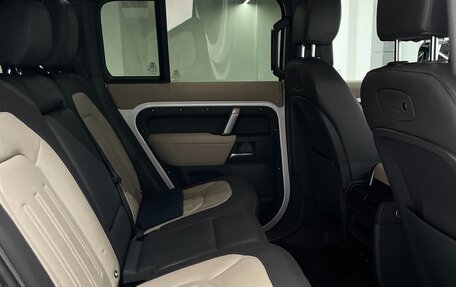 Land Rover Defender II, 2021 год, 5 300 000 рублей, 35 фотография