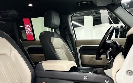 Land Rover Defender II, 2021 год, 5 300 000 рублей, 33 фотография
