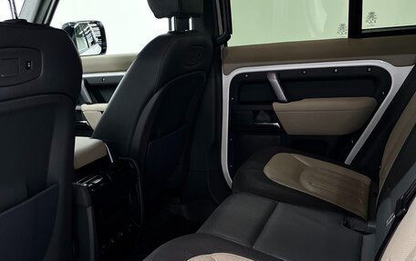 Land Rover Defender II, 2021 год, 5 300 000 рублей, 36 фотография