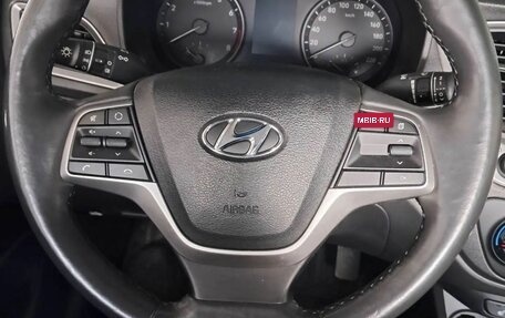 Hyundai Solaris II рестайлинг, 2019 год, 995 000 рублей, 4 фотография