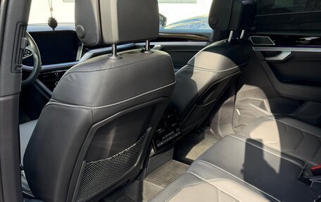 Volkswagen Touareg III, 2022 год, 8 050 000 рублей, 17 фотография