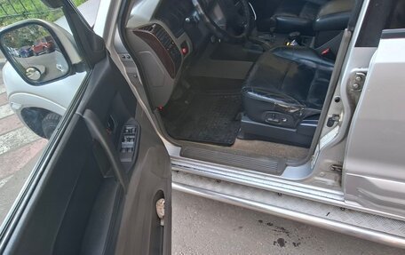 Mitsubishi Montero III, 2002 год, 690 000 рублей, 13 фотография