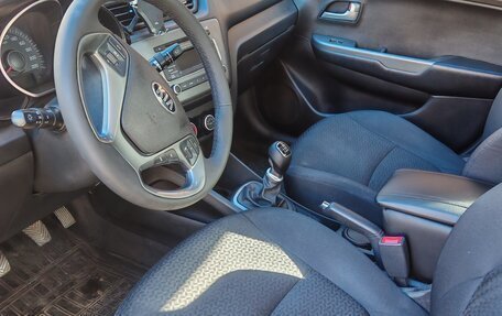 KIA Rio III рестайлинг, 2017 год, 940 000 рублей, 6 фотография
