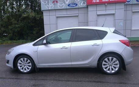 Opel Astra J, 2013 год, 460 000 рублей, 6 фотография