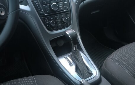 Opel Astra J, 2013 год, 460 000 рублей, 10 фотография