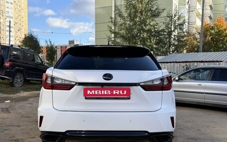 Lexus RX IV рестайлинг, 2017 год, 3 900 000 рублей, 2 фотография