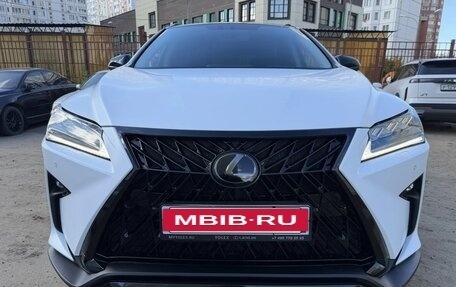 Lexus RX IV рестайлинг, 2017 год, 3 900 000 рублей, 1 фотография