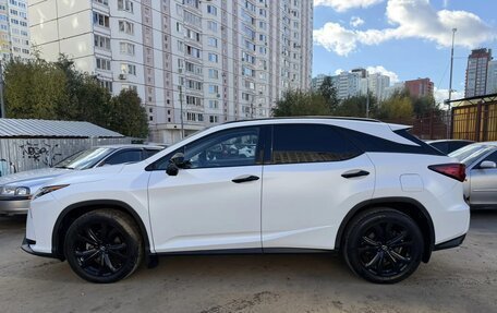 Lexus RX IV рестайлинг, 2017 год, 3 900 000 рублей, 7 фотография