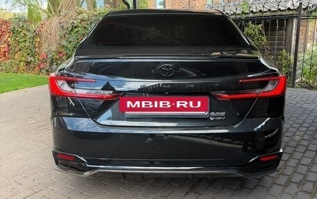 Toyota Camry, 2025 год, 3 850 000 рублей, 6 фотография