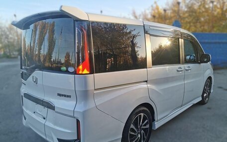Honda Stepwgn IV, 2021 год, 2 055 000 рублей, 9 фотография