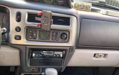 Mitsubishi Pajero Sport II рестайлинг, 2007 год, 800 000 рублей, 3 фотография