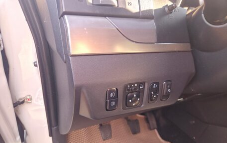Mitsubishi Pajero IV, 2015 год, 2 350 000 рублей, 16 фотография