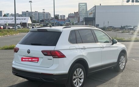 Volkswagen Tiguan II, 2021 год, 3 000 000 рублей, 5 фотография