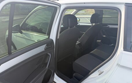 Volkswagen Tiguan II, 2021 год, 3 000 000 рублей, 10 фотография