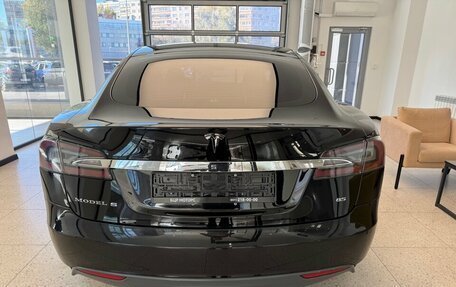 Tesla Model S I, 2014 год, 1 990 000 рублей, 5 фотография