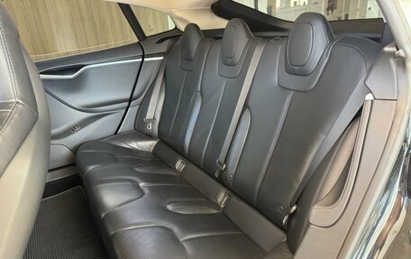 Tesla Model S I, 2014 год, 1 990 000 рублей, 20 фотография