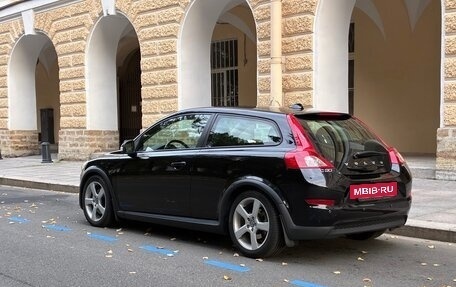 Volvo C30 I рестайлинг, 2011 год, 750 000 рублей, 6 фотография