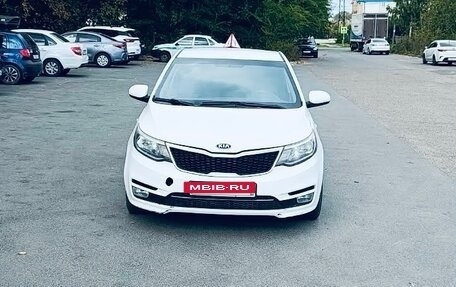 KIA Rio III рестайлинг, 2016 год, 1 100 000 рублей, 5 фотография