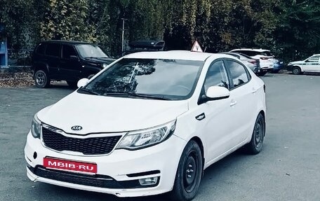 KIA Rio III рестайлинг, 2016 год, 1 100 000 рублей, 6 фотография