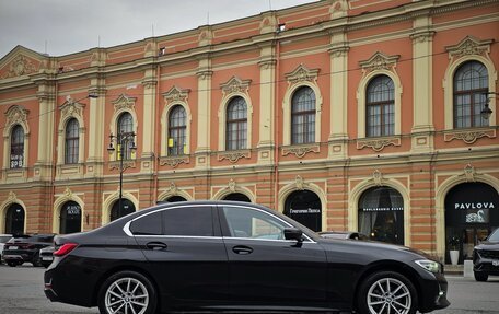 BMW 3 серия, 2019 год, 3 300 000 рублей, 3 фотография