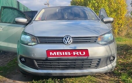 Volkswagen Polo VI (EU Market), 2011 год, 650 000 рублей, 1 фотография